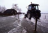 PVD plūdu gadījumā aicina neaizmirst par mājlopiem